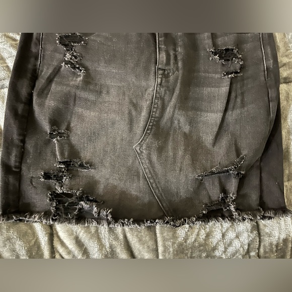 American Eagle curvy hi rise mini skirt - Picture 3 of 5